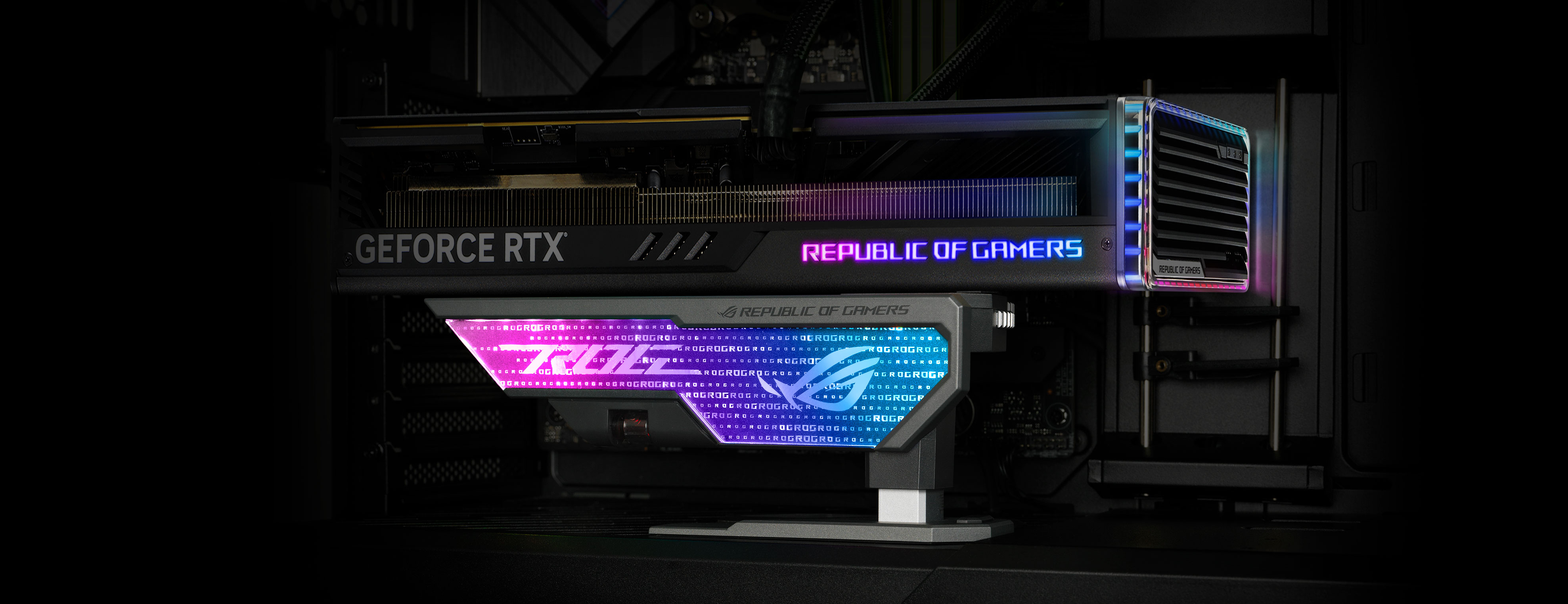 The ROG Herculx installed in a PC build.