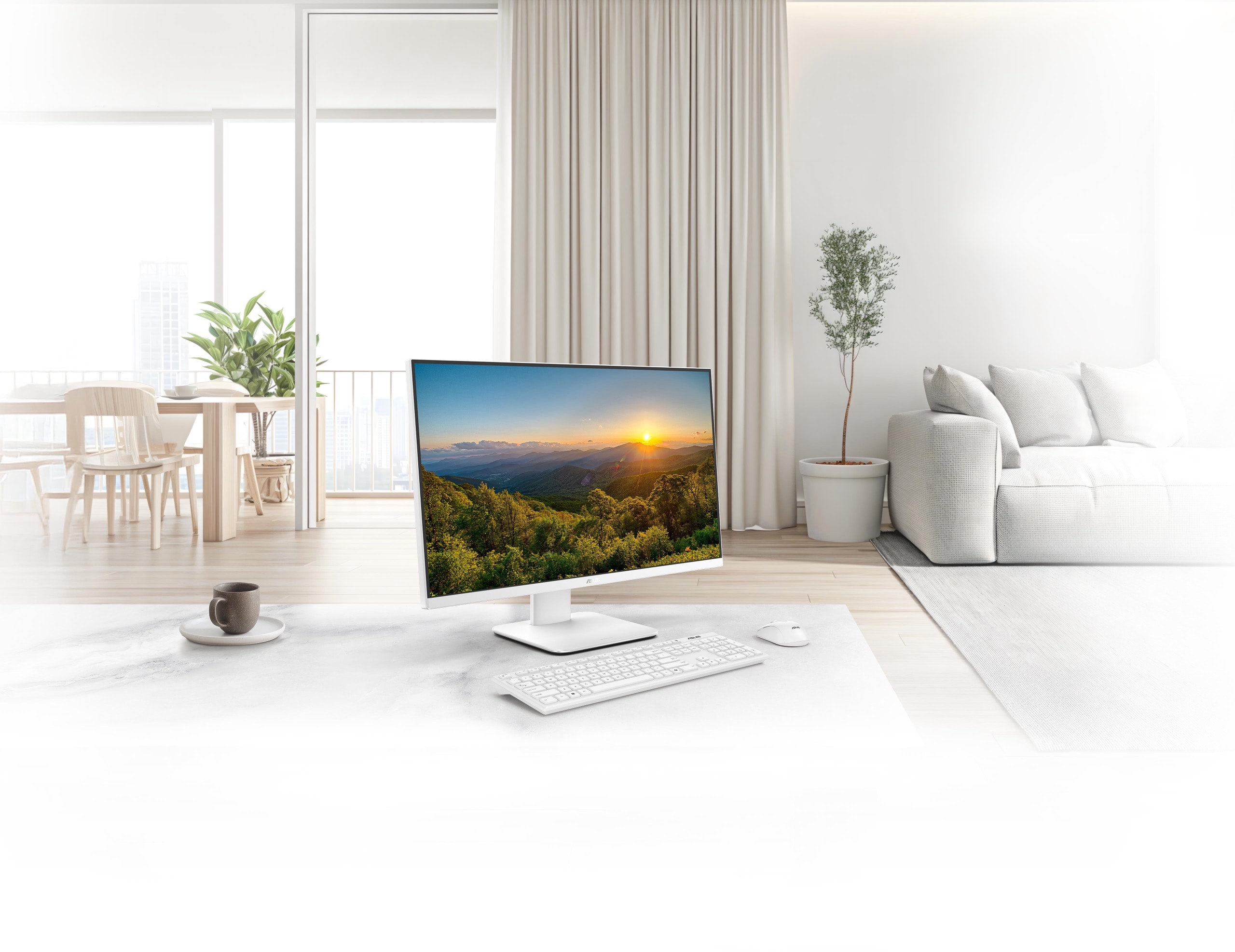 Моноблок ASUS V600 AiO с клавиатурой и мышкой стоит на деревянном столе в жилой комнате.