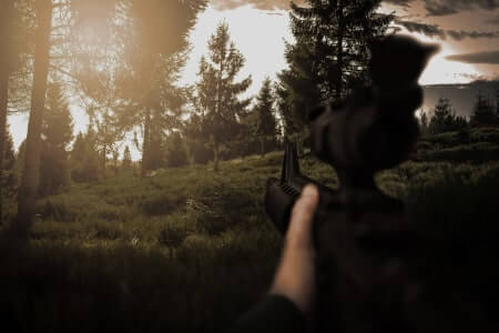 Monitor with FPS mode enhance the visibility even in dark scenes.