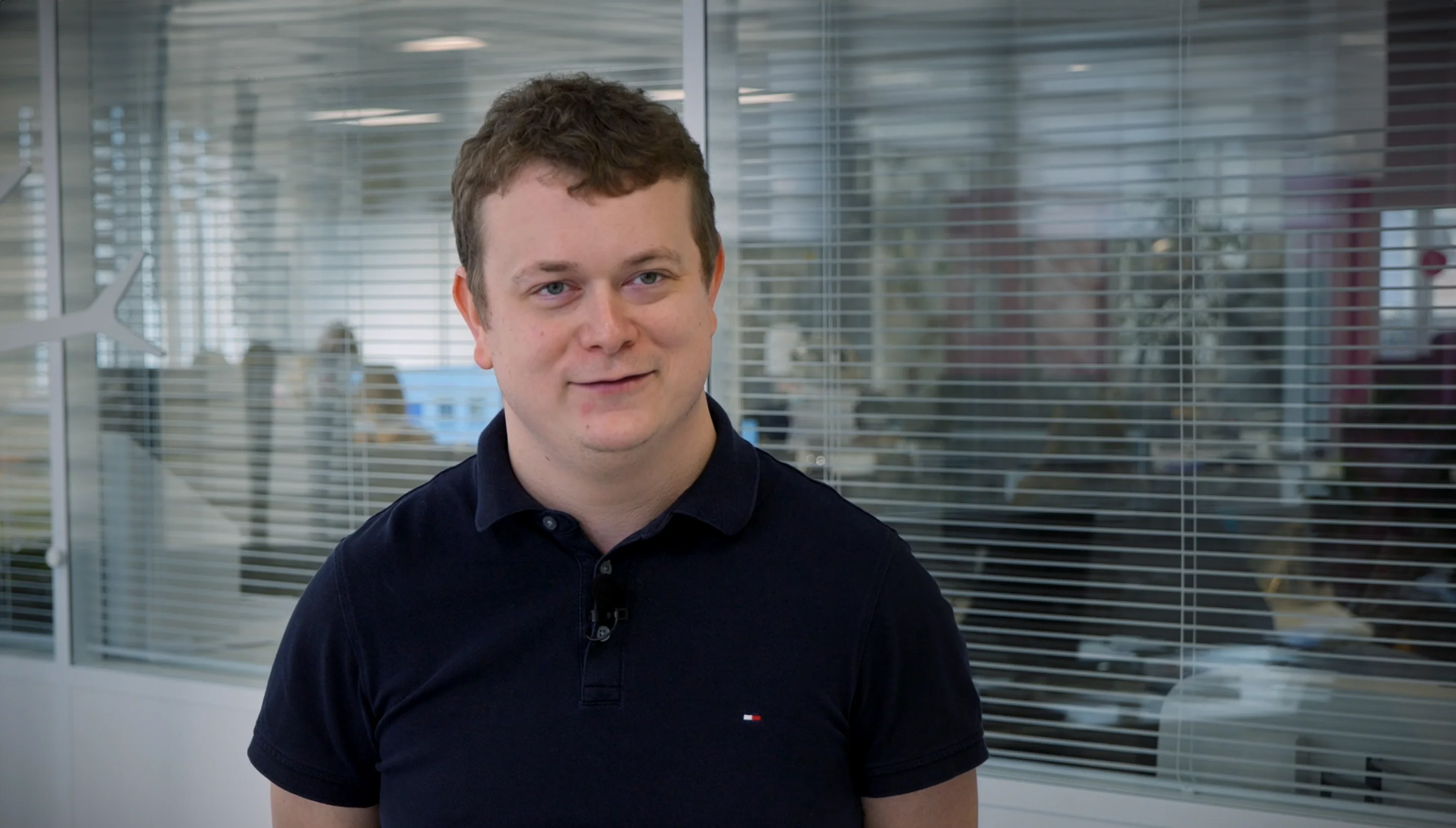Édouard Dumeril, Responsable support informatique chez Wonderbox a déclaré que ASUS Business a été le seul constructeur capable d’adapter le clavier pour chacune de nos machines dans tous nos pays