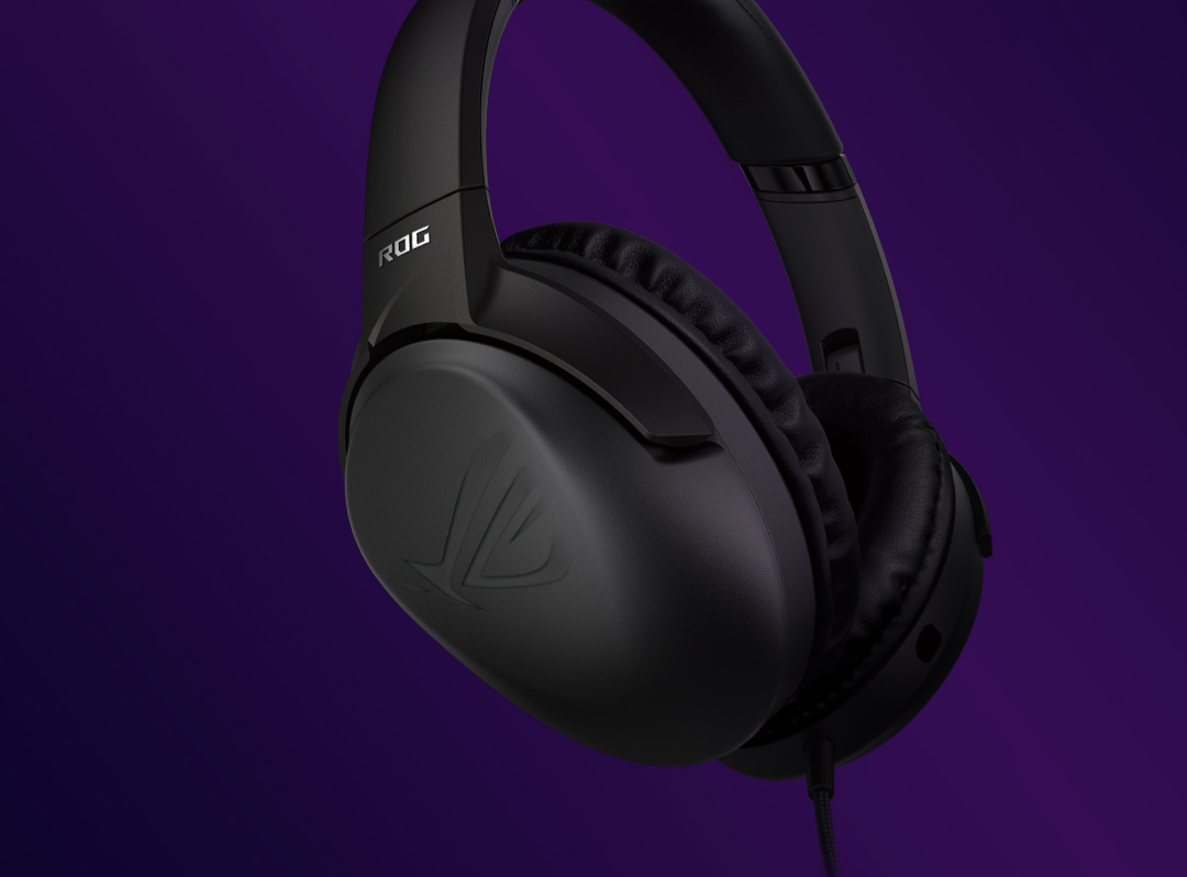 An image highlighting the ROG Strix Go Core headset’s optimized bass with design materials