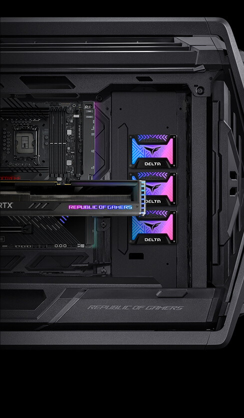 ROG Hyperion GR701 BTF Edition PC build focus on 2.5" SSDs installed on side