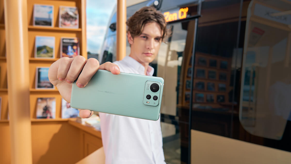 Découverte du Zenfone 12 Ultra : Prise en main