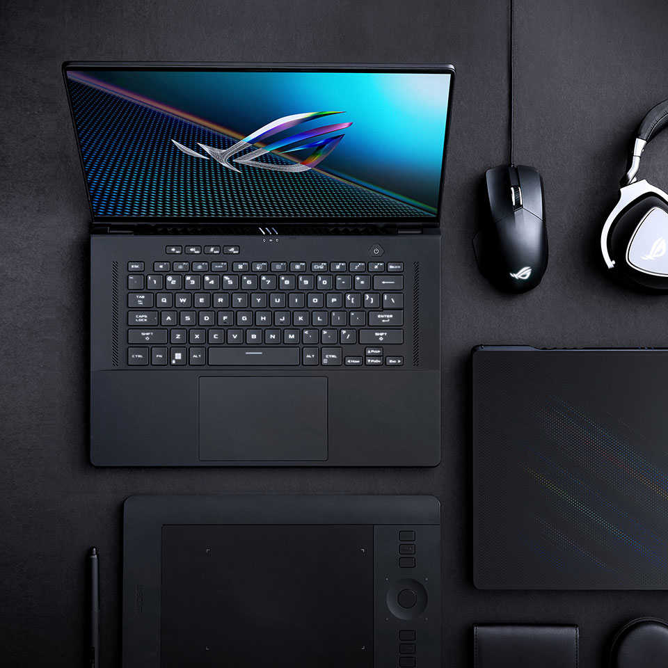 ROG ZEPHYRUS M16
