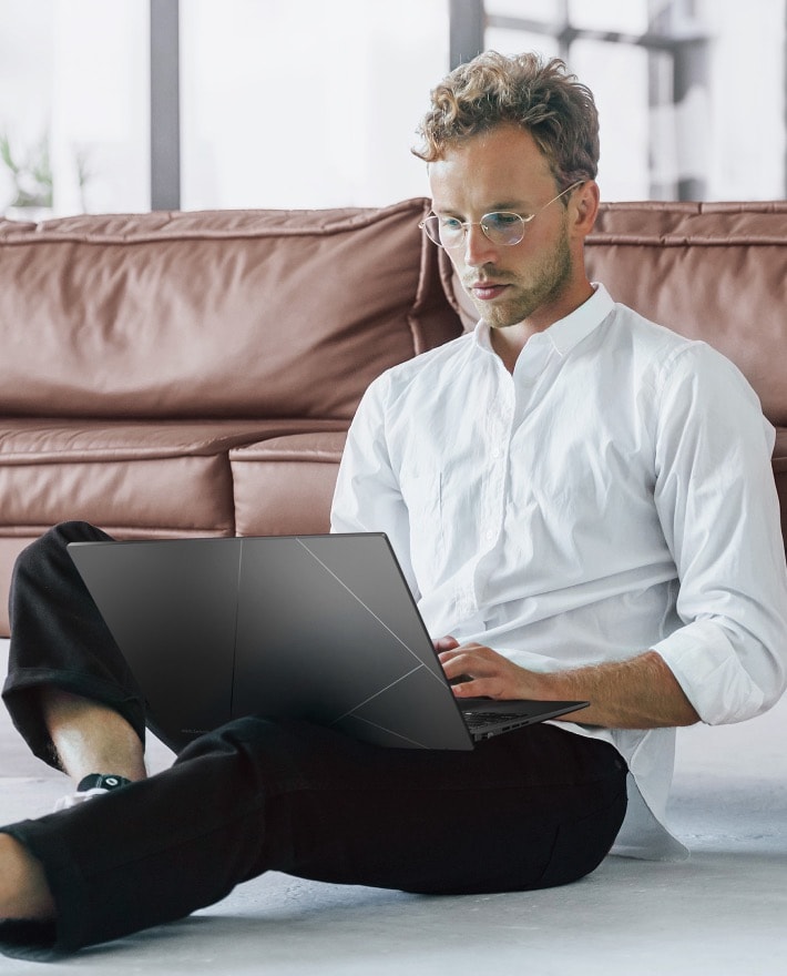 מחשב נייד Zenbook 14 UM3406KA-QD149W מבית Asus
