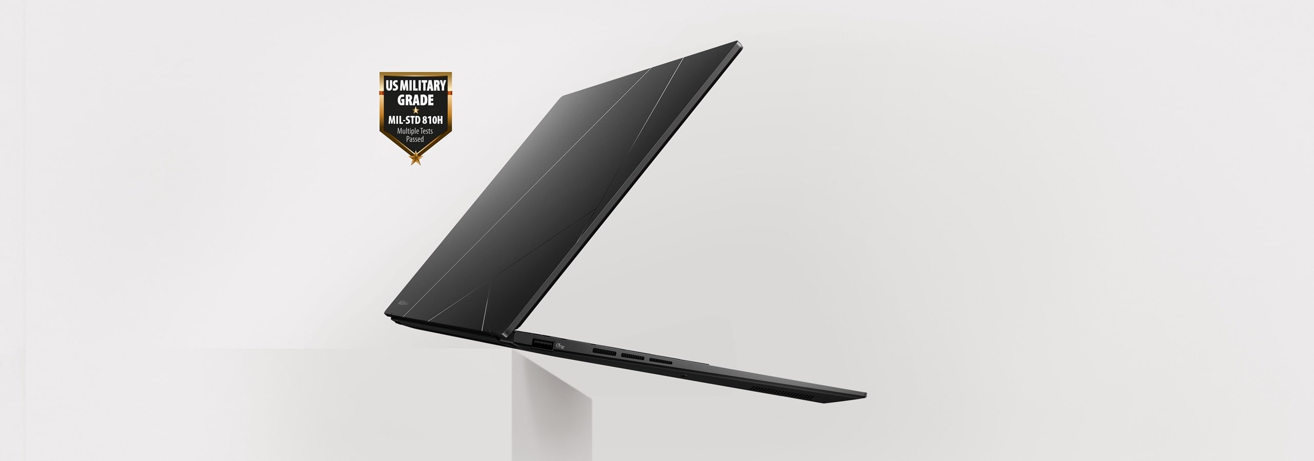 מחשב נייד Zenbook 14 UM3406KA-QD149W מבית Asus