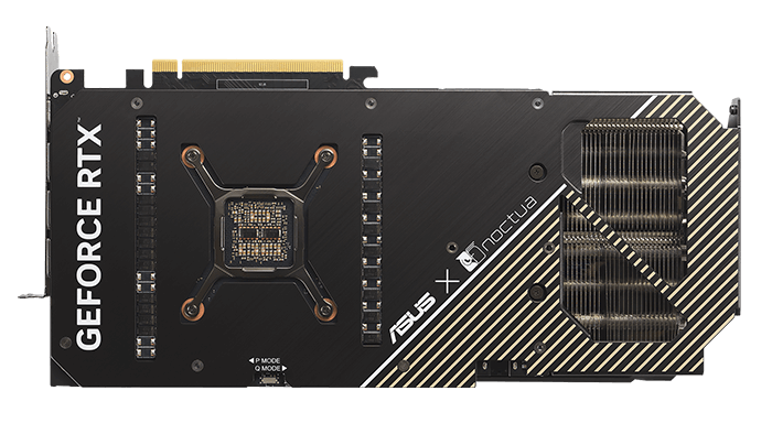 Zadní deska grafické karty se zvýrazněným širokým ventilačním otvorem, držákem GPU a držákem I/O portů z nerezové oceli.