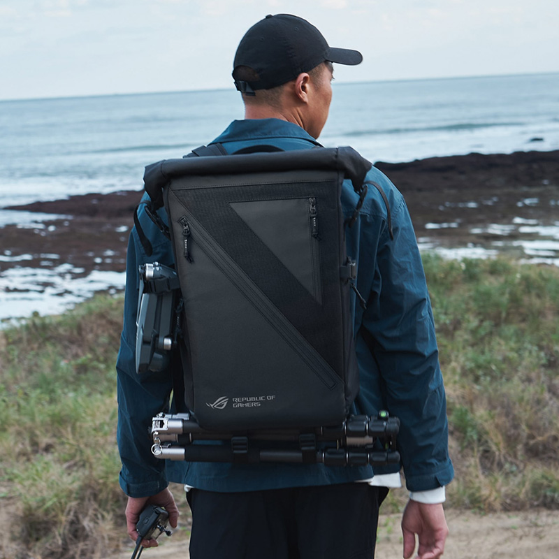 The Archer Backpack 17 transports all of your essential camera or video gear safely and securely with adjustable foam dividers.
