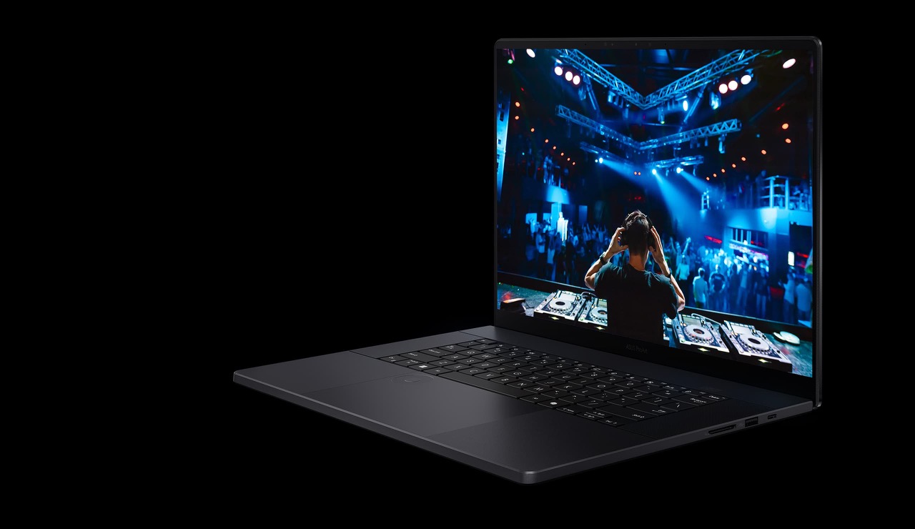 מחשב נייד ProArt P16 H7606WR-SE005X מבית ASUS