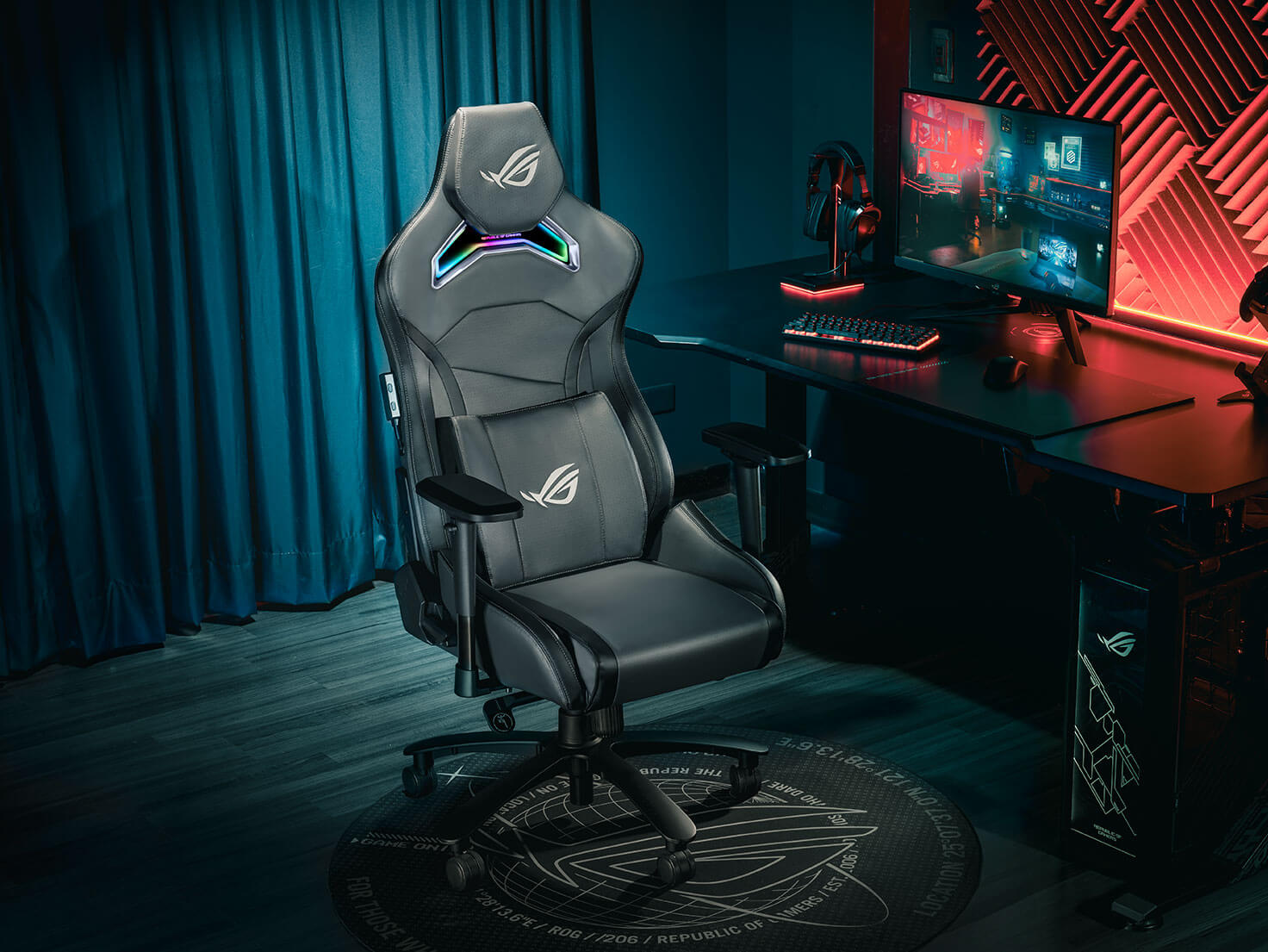 ROG Chariot X gaming-stoel vooraanzicht naar rechts in een game room omgeving