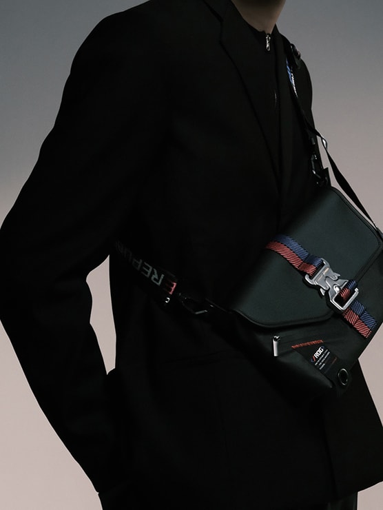 ROG Slash Sling Bag