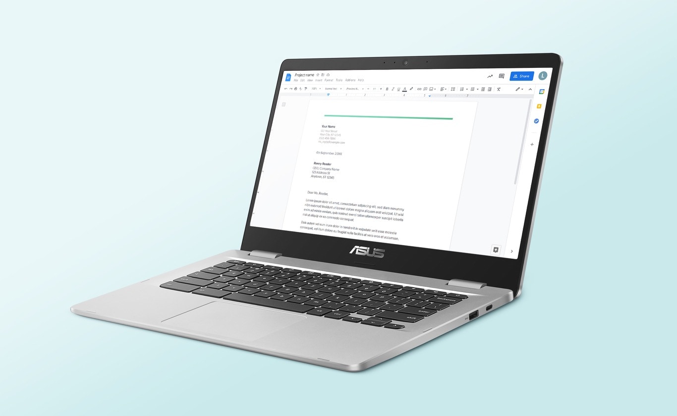 ASUS Chromebook C424 with Google docs open