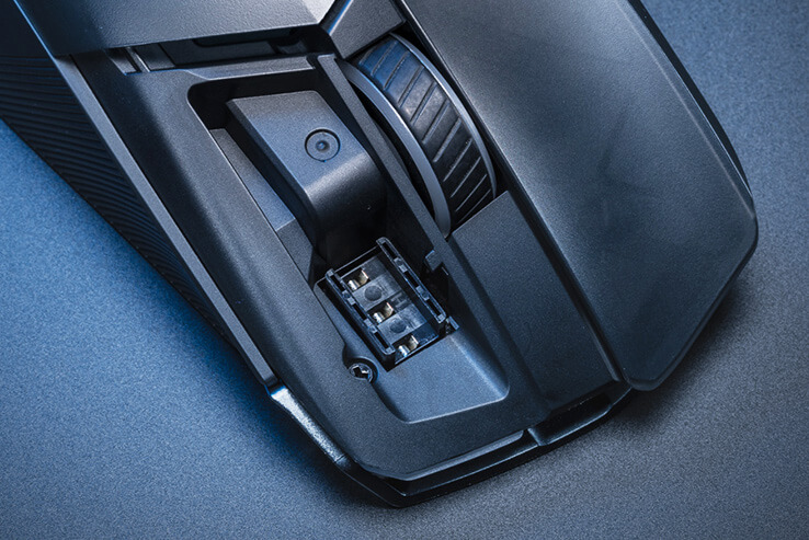 A close-up image of the ROG Push-Fit Switch Socket Gen 1