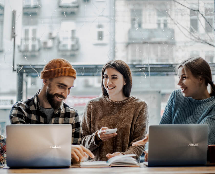 Partagez facilement le VPN sécurisé avec vos amis et votre famille.