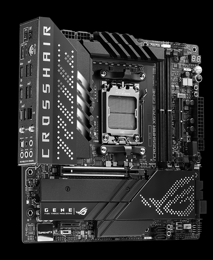 ROG Crosshair X670E Gene כולל Aura Sync.