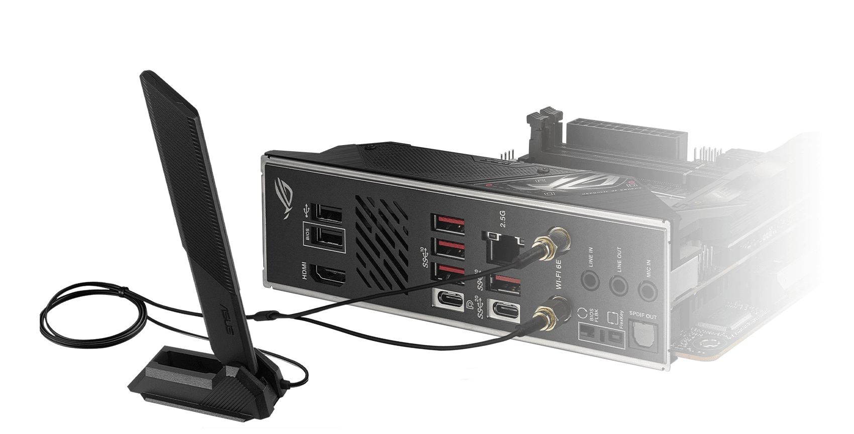 La ROG Strix B650E-I cuenta con WiFi 6E, una antena incluida y Ethernet de 2,5 Gb.