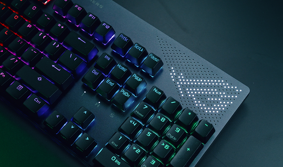 CES 2022 : ASUS ROG lance son clavier Strix Flare II Animate doté d'un  affichage de 312 mini-LED