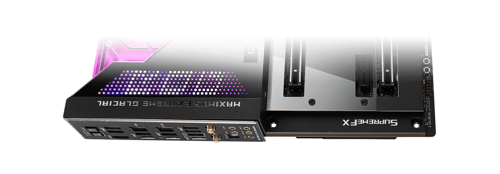 La carte mère ROG Maximus Z690 Extreme Glacial équipée de SupremeFX