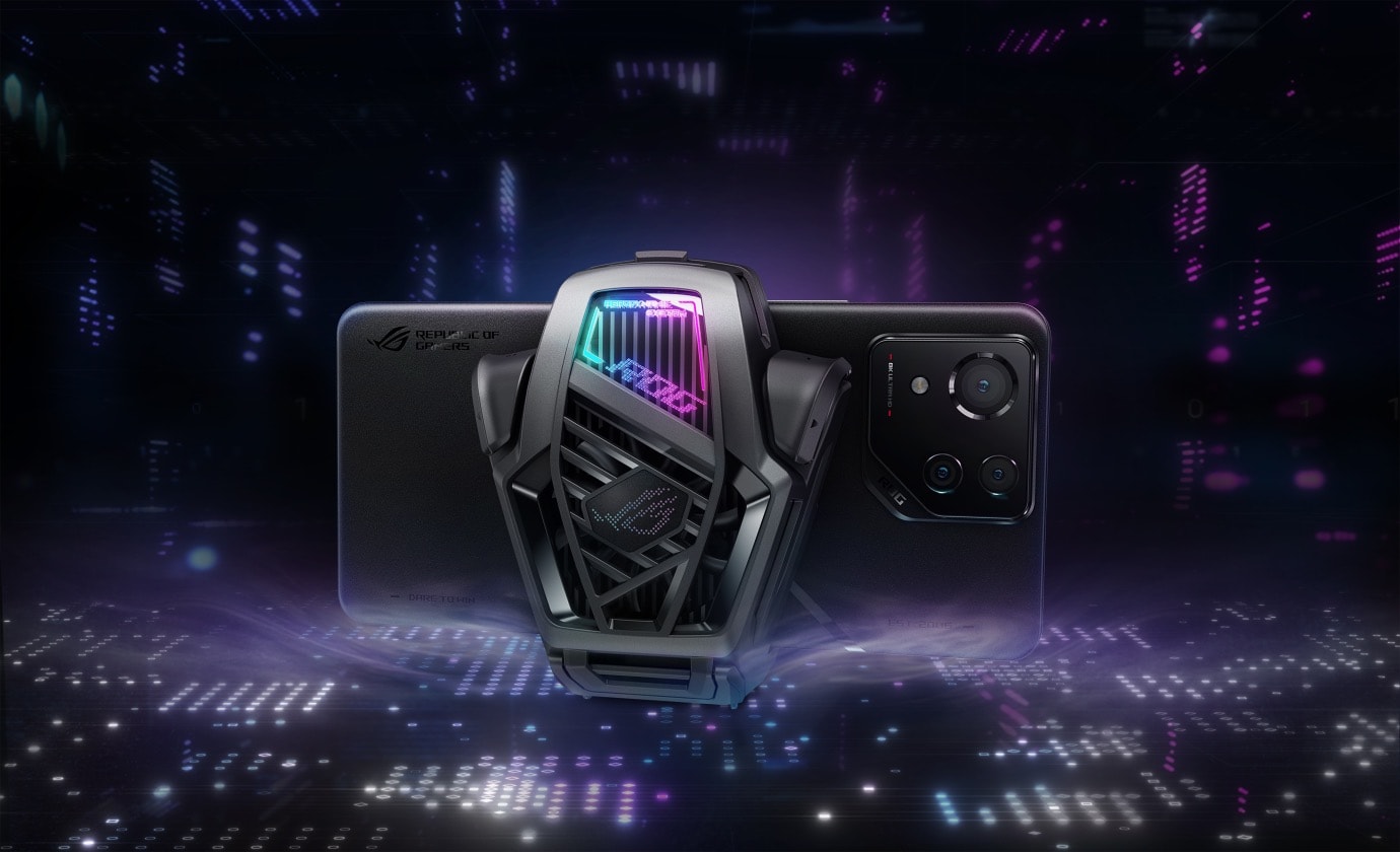 The AeroActive Cooler X with the ROG Phone 8 Pro features an angled view from the front.