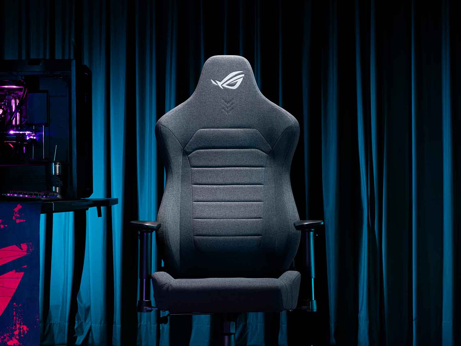 Front view of the ROG Aethon gaming chair in a gaming room
