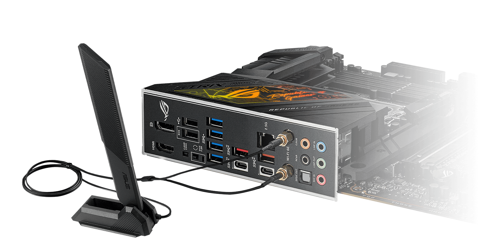 ROG Strix Z790-H оснащена контролером 2.5G Ethernet і модулем Wi-Fi 6E з антеною в комплекті