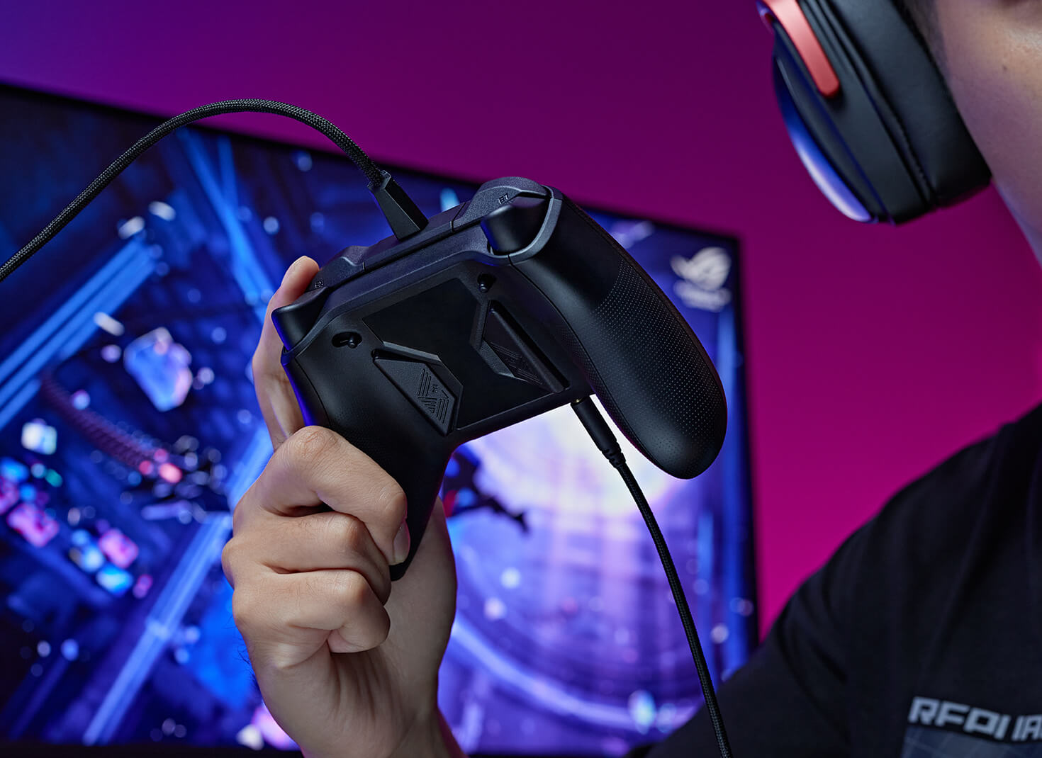 The ROG Raikiri Pro and Raikiri PC controller put your hands in full control