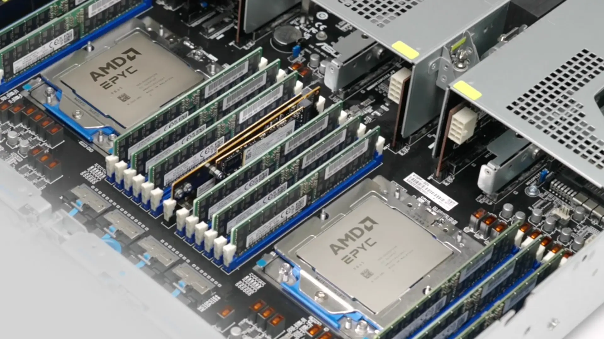 ASUS RS720A-E13-RS12U with dual AMD EPYC™ 9005-series processors