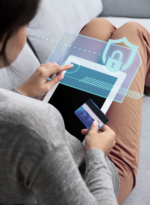 A ZenWiFi protege a casa com segurança, seja para crianças ou para pagamentos online.