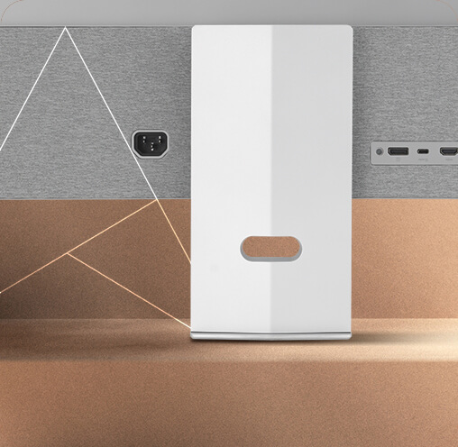 Showcase the shape and design of the stand from the back of the MS32UC