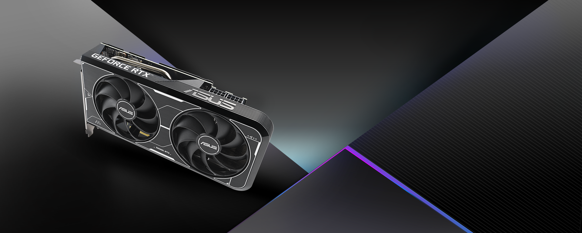 Schrägansicht der ASUS Dual GeForce RTX 3060 Ti Grafikkarte von vorne