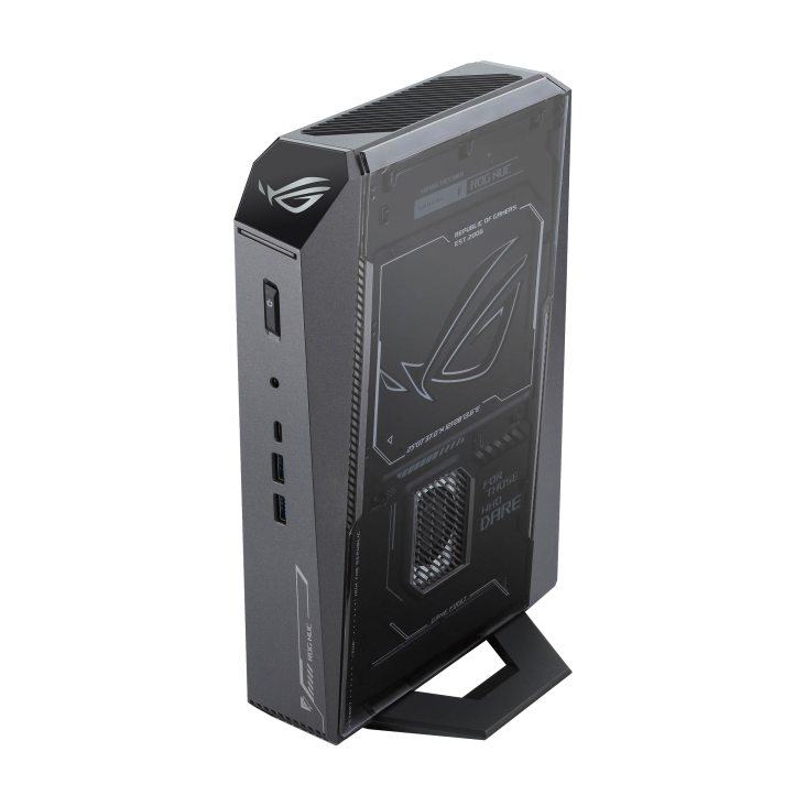 11_ROG NUC 2025, stand front right with power off