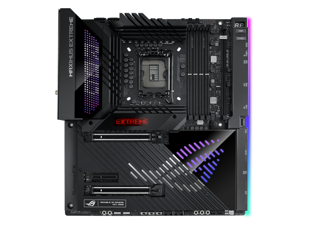 ROG MAXIMUS Z790 EXTREME front view