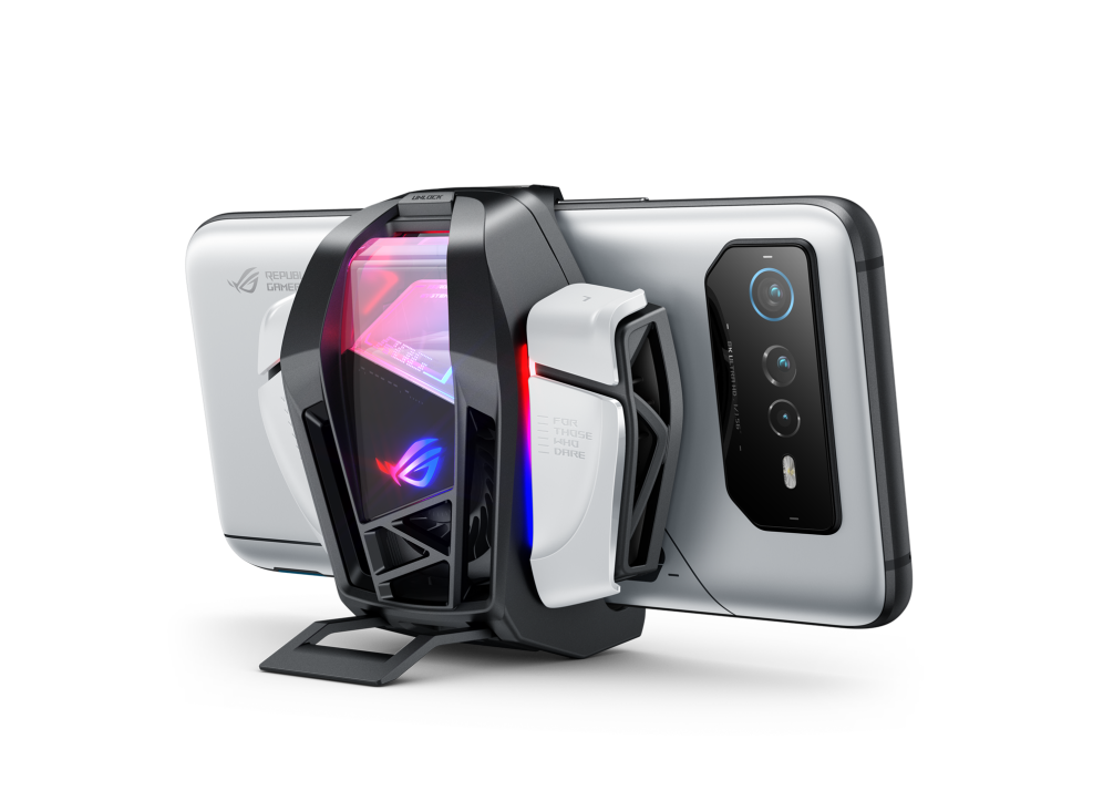 ROG Phone 6 + AeroActive Cooler6-