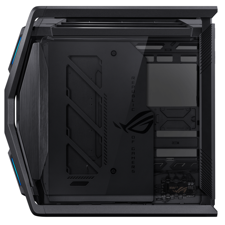 ROG Hyperion BTF right side view with side panel