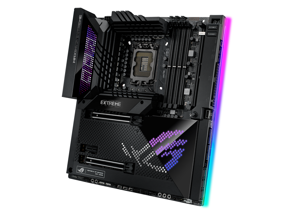 ROG MAXIMUS Z690 EXTREME angled view from right