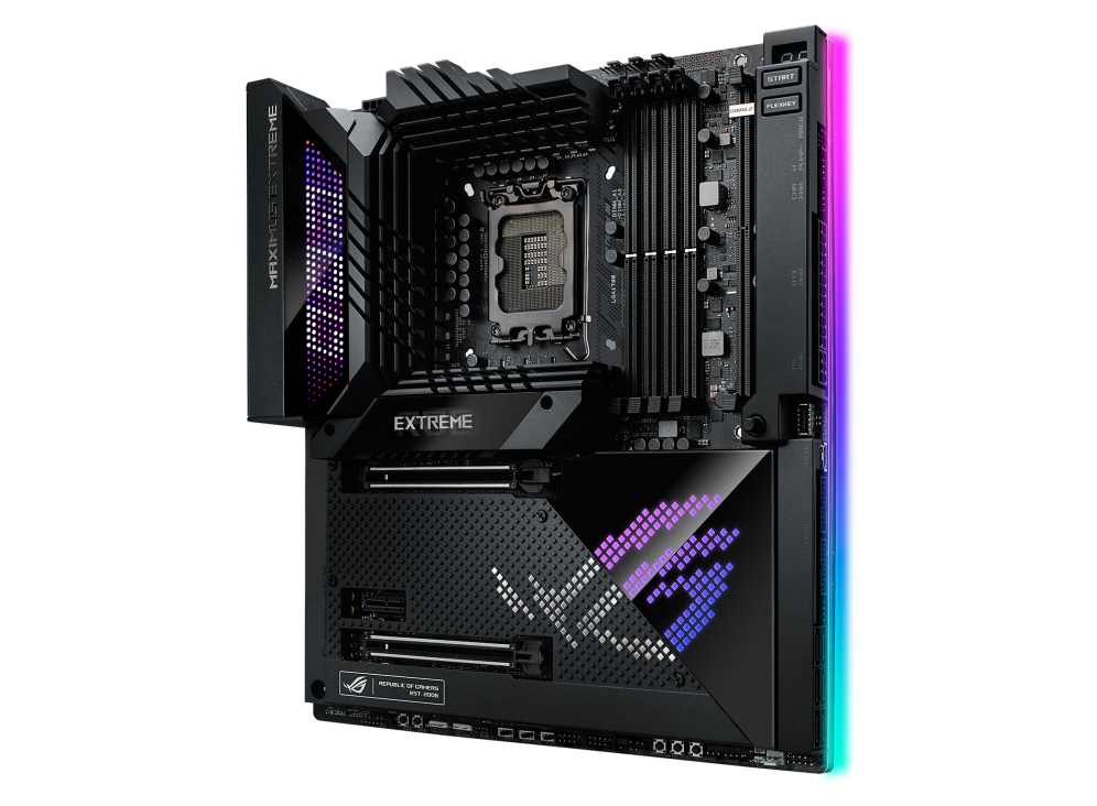 ROG MAXIMUS Z690 EXTREME angled view from right
