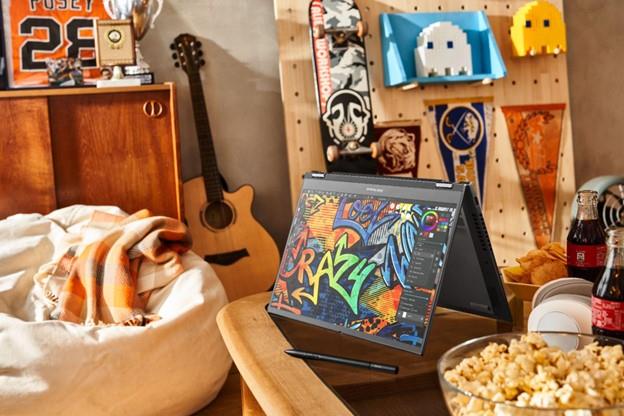 Art students seeking a canvas in a laptop will find their match in the ASUS Vivobook S 14 Flip (TN3402) and Zenbook 14 Flip OLED (UP3404).