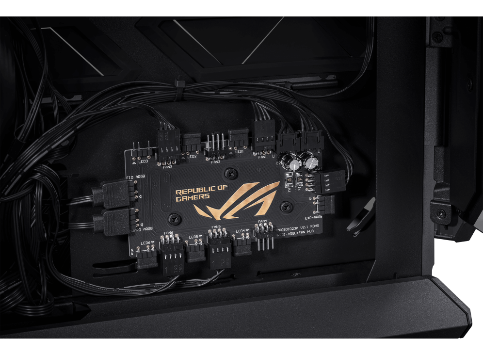 ROG Hyperion GR701