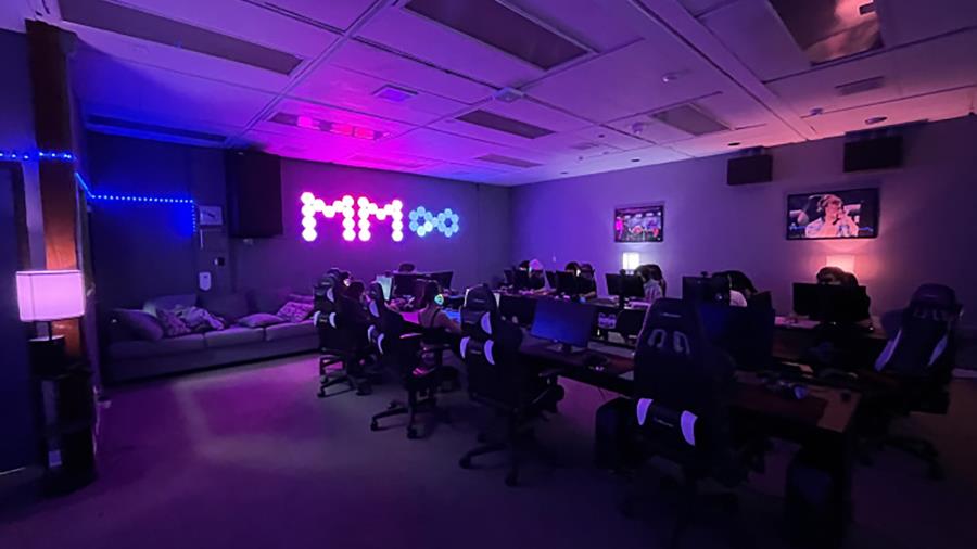 At Mira Mesa High School, ASUS and ROG turned a passion for gaming into a dedicated esports program