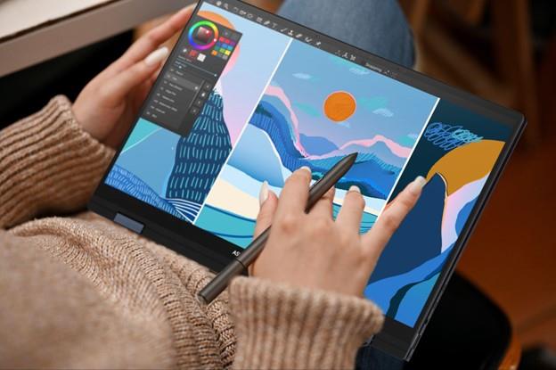 Art students seeking a canvas in a laptop will find their match in the ASUS Vivobook S 14 Flip (TN3402) and Zenbook 14 Flip OLED (UP3404).