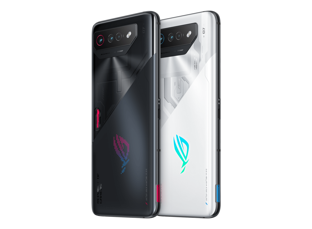 Two ROG Phone 7 in both Phantom Black and Storm White angled view from back, tilting at 45 degrees